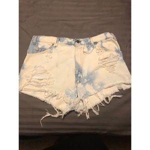 Distressed High Waist Levi Shorts